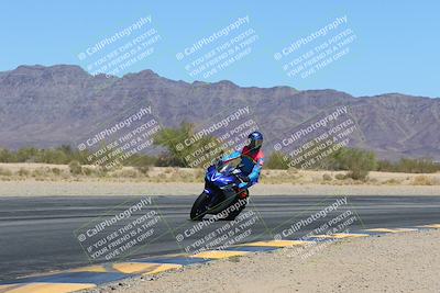 media/Mar-24-2025-Moto Forza (Mon) [[57ce5c5cff]]/3-Beginner Group/Session 3 (Turn 6 Inside)/